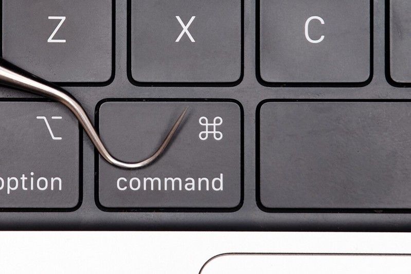 command phishing